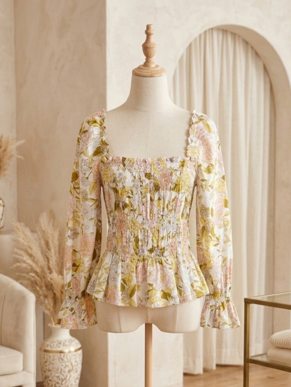 Who What Wear XS Floral Long-Sleeve Square Neck Blouse